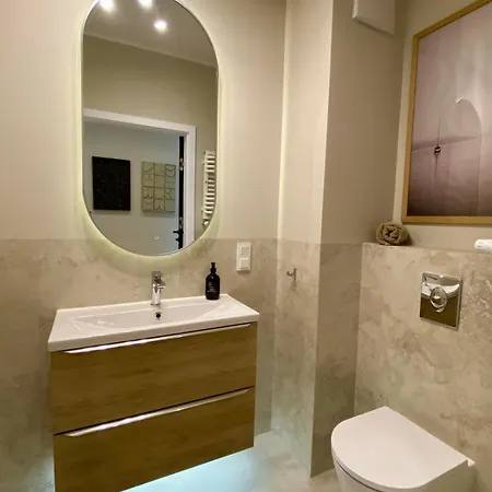 Appartement Baltic Harmony, 10 Minutes From And Polsat Arena, Free Parking
